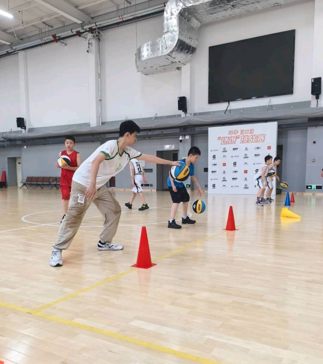 篮球模拟训练中的体能训练解决方案_0